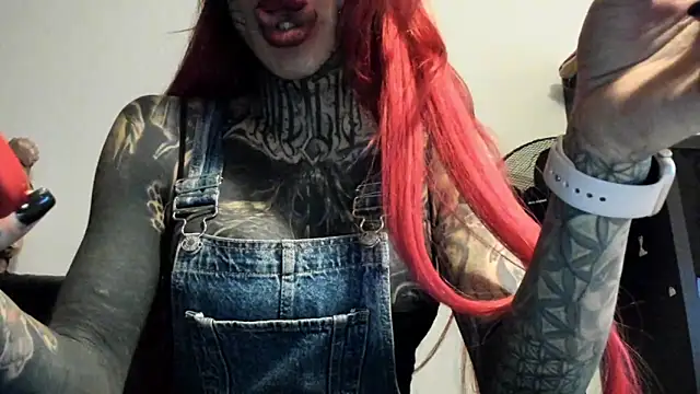 Snapshot of tamarapervert chatting on 15, 2, 2025 tamarapervert online show from 15, 2, 2025