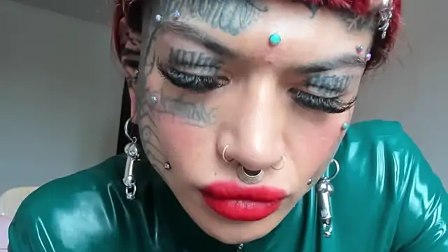 Snapshot of tamarapervert chatting on 12, 10, 2025 tamarapervert online show from 12, 10, 2025