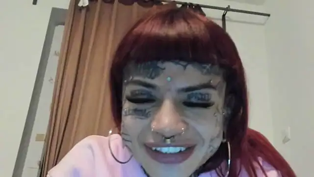 Snapshot of tamarapervert chatting on 13, 10, 2025 tamarapervert online show from 13, 10, 2025