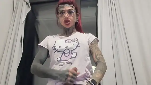 Snapshot of tamarapervert chatting on 7, 11, 2025 tamarapervert online show from 7, 11, 2025