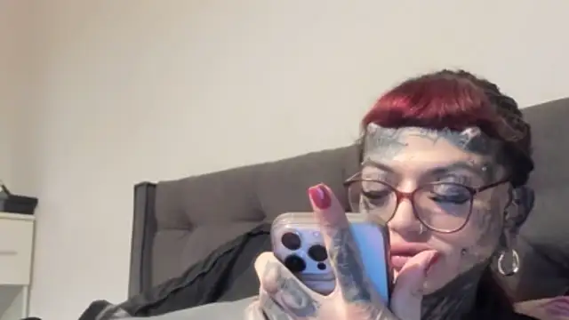 Snapshot of tamarapervert chatting on 11, 4, 2026 tamarapervert online show from 11, 4, 2026