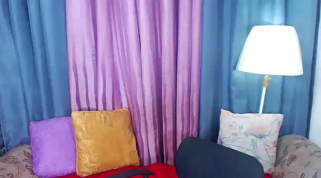 Snapshot of ELLIZABETHFORCUMXX chatting on 27, 1, 2025 ELLIZABETHFORCUMXX online show from 27, 1, 2025