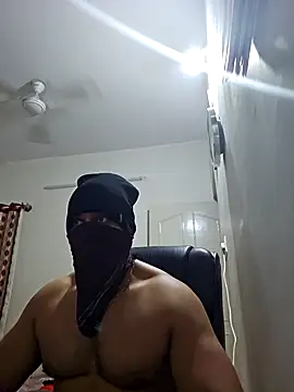 Snapshot of kaizercool1 chatting on 4, 2, 2025 kaizercool1 online show from 4, 2, 2025