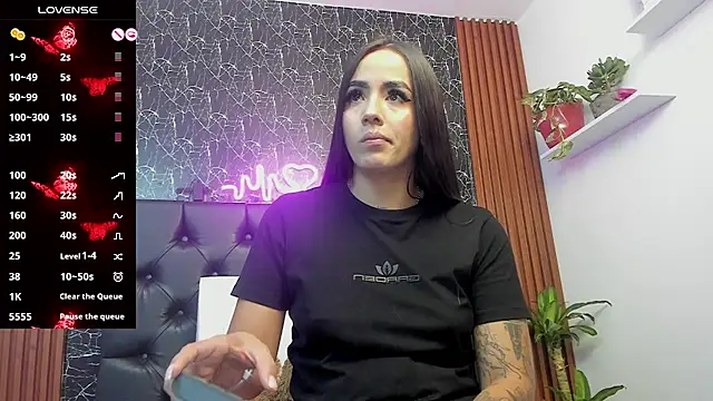Snapshot of Tamara-evans chatting on 6, 12, 2024 Tamara-evans online show from 6, 12, 2024