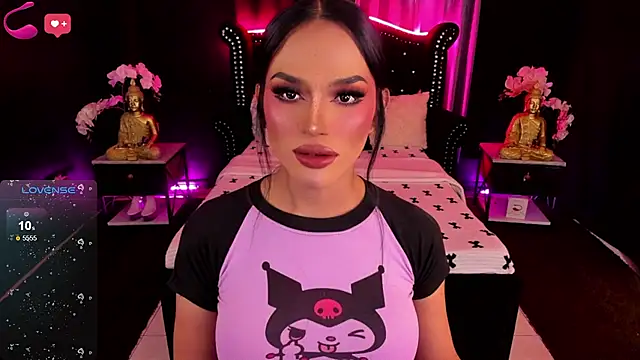 Snapshot of MsHannaSaint chatting on 8, 10, 2025 MsHannaSaint online show from 8, 10, 2025