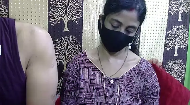 Indian Horny Wife online show from 13, 1, 2025