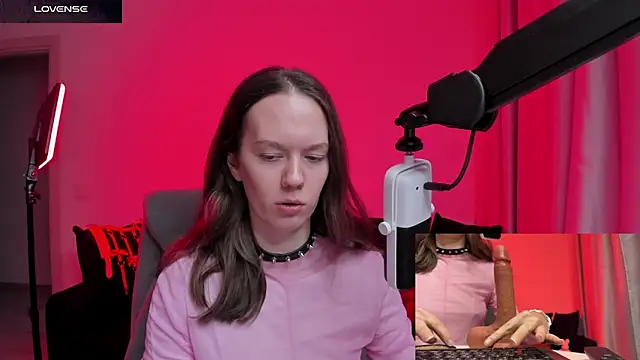 DivineBite online show from 13, 2, 2026