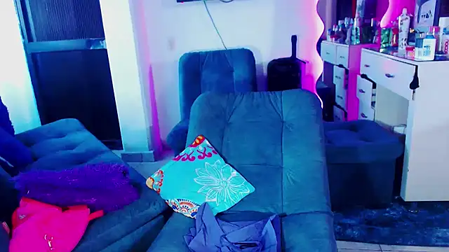 Snapshot of violet_bigcock774 chatting on 27, 2, 2025 violet bigcock774 online show from 27, 2, 2025