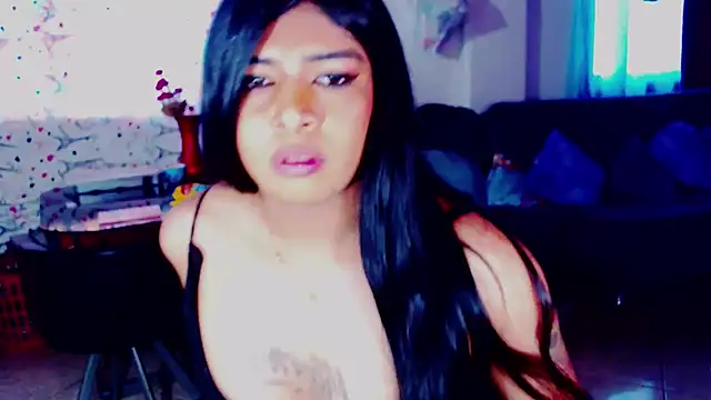 Snapshot of violet_bigcock774 chatting on 5, 3, 2025 violet bigcock774 online show from 5, 3, 2025