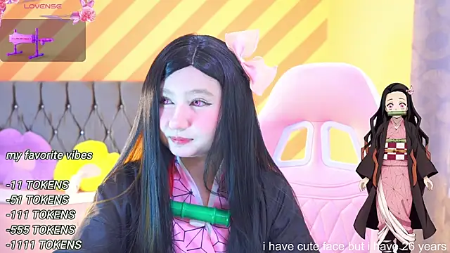 Snapshot of Pinkie_Princes chatting on 1, 2, 2025 Pinkie Princes online show from 1, 2, 2025