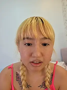 Snapshot of Pinkie_Princes chatting on 19, 12, 2025 Pinkie Princes online show from 19, 12, 2025