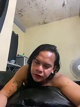 Snapshot of sweetyula chatting on 15, 5, 2026 sweetyula online show from 15, 5, 2026