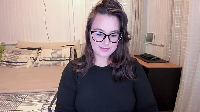 Snapshot of anna_love_hot chatting on 15, 5, 2026 anna love hot online show from 15, 5, 2026