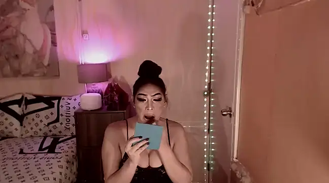 Biancafoxie online show from 6, 3, 2025