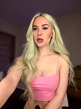 xDinnax online show from 28, 9, 2025