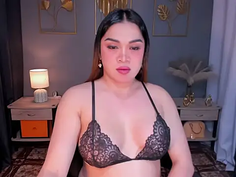 Snapshot of MaxeneCullens chatting on 19, 1, 2025 MaxeneCullens online show from 19, 1, 2025