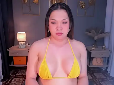 Snapshot of MaxeneCullens chatting on 1, 3, 2025 MaxeneCullens online show from 1, 3, 2025