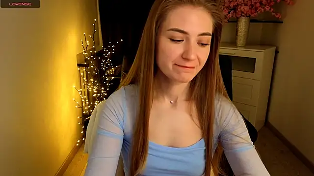 Adelyna Bird online show from 18, 5, 2026