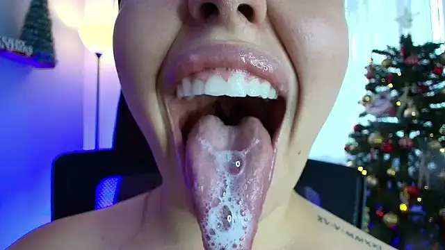 Snapshot of lisbet21x chatting on 9, 12, 2024 lisbet21x online show from 9, 12, 2024