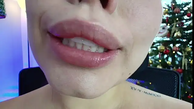 Snapshot of lisbet21x chatting on 10, 12, 2024 lisbet21x online show from 10, 12, 2024