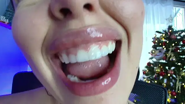 Snapshot of lisbet21x chatting on 18, 12, 2024 lisbet21x online show from 18, 12, 2024