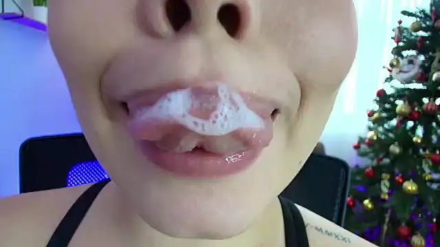 Snapshot of lisbet21x chatting on 14, 1, 2025 lisbet21x online show from 14, 1, 2025