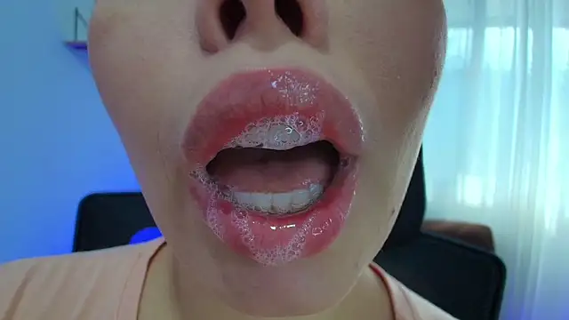 Snapshot of lisbet21x chatting on 8, 2, 2025 lisbet21x online show from 8, 2, 2025