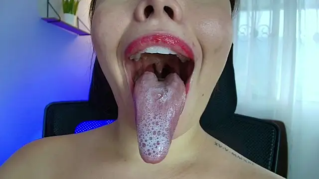 Snapshot of lisbet21x chatting on 11, 3, 2025 lisbet21x online show from 11, 3, 2025