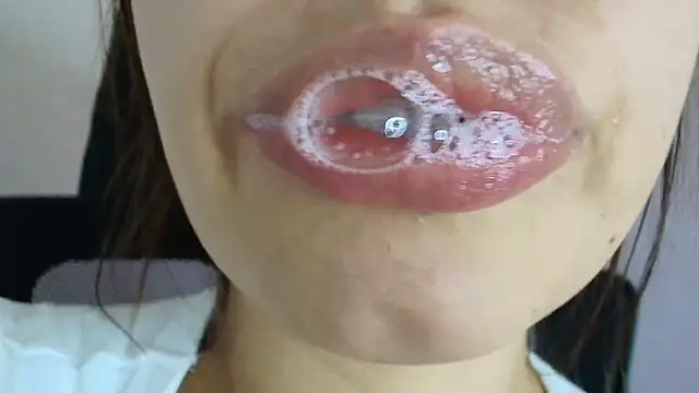 Snapshot of lisbet21x chatting on 19, 9, 2025 lisbet21x online show from 19, 9, 2025