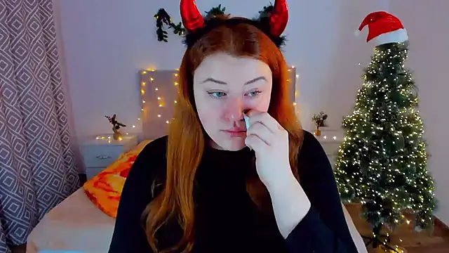 PolinaSalvatore online show from 25, 12, 2024