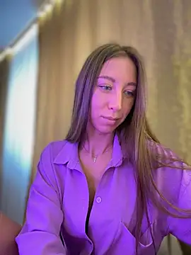 Snapshot of EvaCatt chatting on 24, 12, 2024 EvaCatt online show from 24, 12, 2024