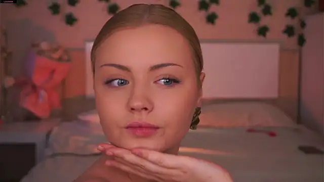 missbeatriss online show from 20, 10, 2025