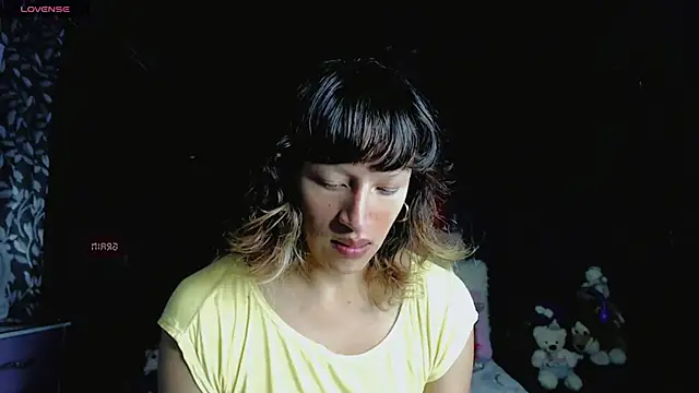 Snapshot of Summer_XO chatting on 12, 2, 2025 Summer XO online show from 12, 2, 2025