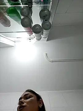 Snapshot of Ella_sweety chatting on 30, 10, 2025 Ella sweety online show from 30, 10, 2025