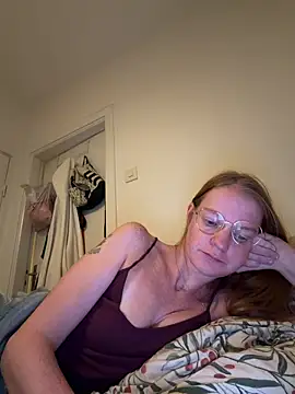 Snapshot of jannis1992 chatting on 4, 4, 2026 jannis1992 online show from 4, 4, 2026