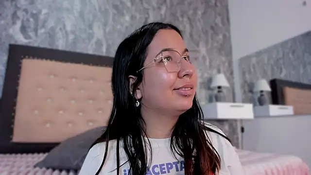 Snapshot of Lia_sarahi chatting on 5, 10, 2025 Lia sarahi online show from 5, 10, 2025