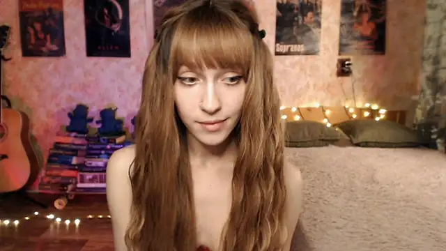 Friendly Ellie online show from 27, 12, 2024