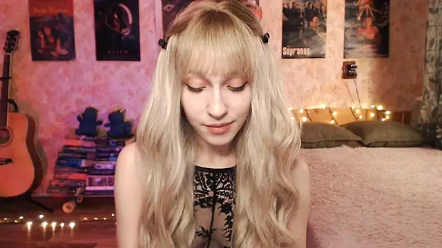 Friendly Ellie online show from 9, 1, 2025