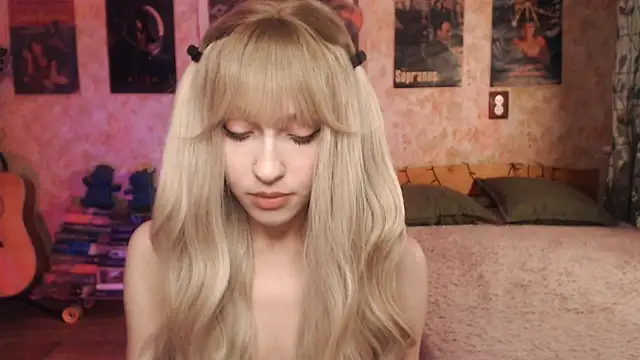 Friendly Ellie online show from 16, 3, 2025