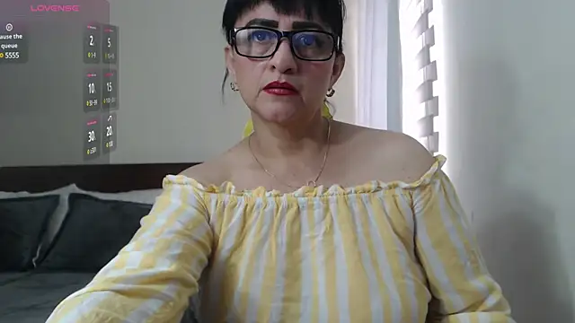 Snapshot of ISABEEL_SOFIA01 chatting on 31, 1, 2025 ISABEEL SOFIA01 online show from 31, 1, 2025