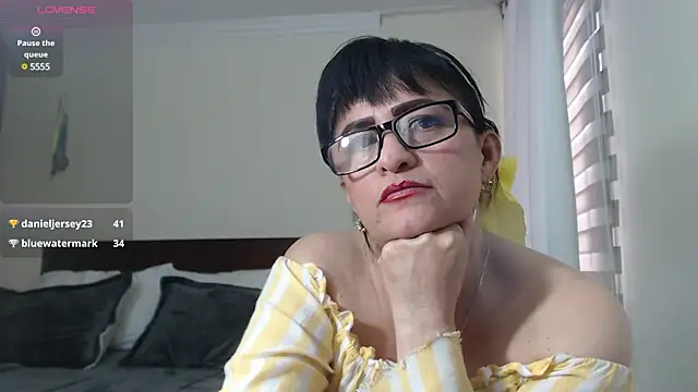 Snapshot of ISABEEL_SOFIA01 chatting on 31, 1, 2025 ISABEEL SOFIA01 online show from 31, 1, 2025