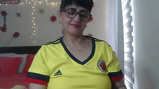 Snapshot of ISABEEL_SOFIA01 chatting on 20, 3, 2025 ISABEEL SOFIA01 online show from 20, 3, 2025