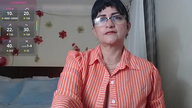 Snapshot of ISABEEL_SOFIA01 chatting on 24, 9, 2025 ISABEEL SOFIA01 online show from 24, 9, 2025