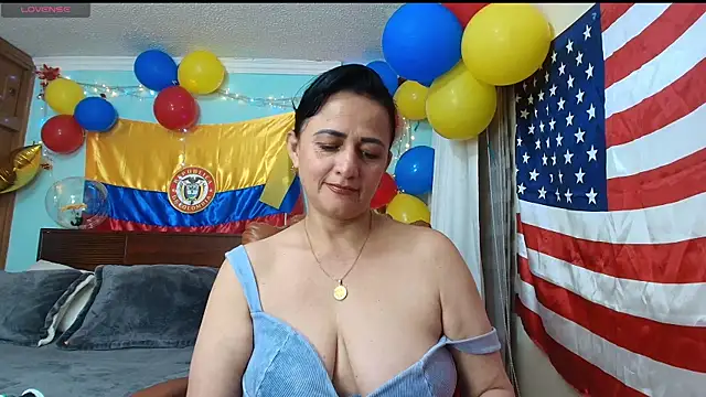 Snapshot of ISABEEL_SOFIA01 chatting on 11, 7, 2026 ISABEEL SOFIA01 online show from 11, 7, 2026