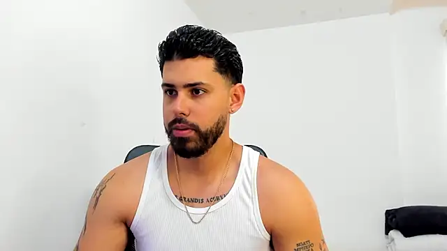 Justyn Torres online show from 17, 10, 2025