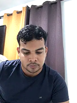 Snapshot of ElsecretodeBruno chatting on 20, 9, 2025 ElsecretodeBruno online show from 20, 9, 2025