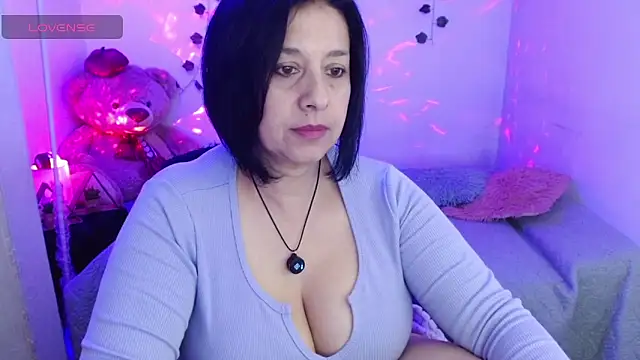 camilalatti online show from 14, 9, 2025