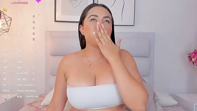 Snapshot of dulcepatersson1_ chatting on 8, 2, 2025 dulcepatersson1 online show from 8, 2, 2025