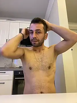 Snapshot of Emre-34 chatting on 9, 11, 2025 Emre-34 online show from 9, 11, 2025