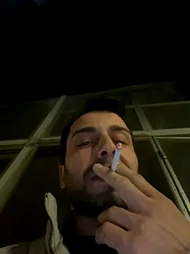 Snapshot of Emre-34 chatting on 3, 12, 2025 Emre-34 online show from 3, 12, 2025